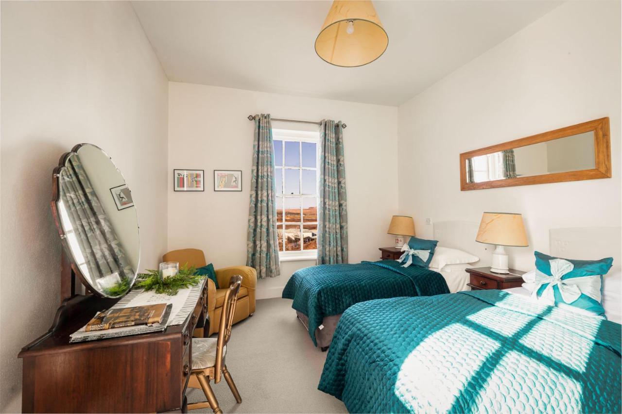 Granville House Apartments And Garden Suites バリーフェリター エクステリア 写真