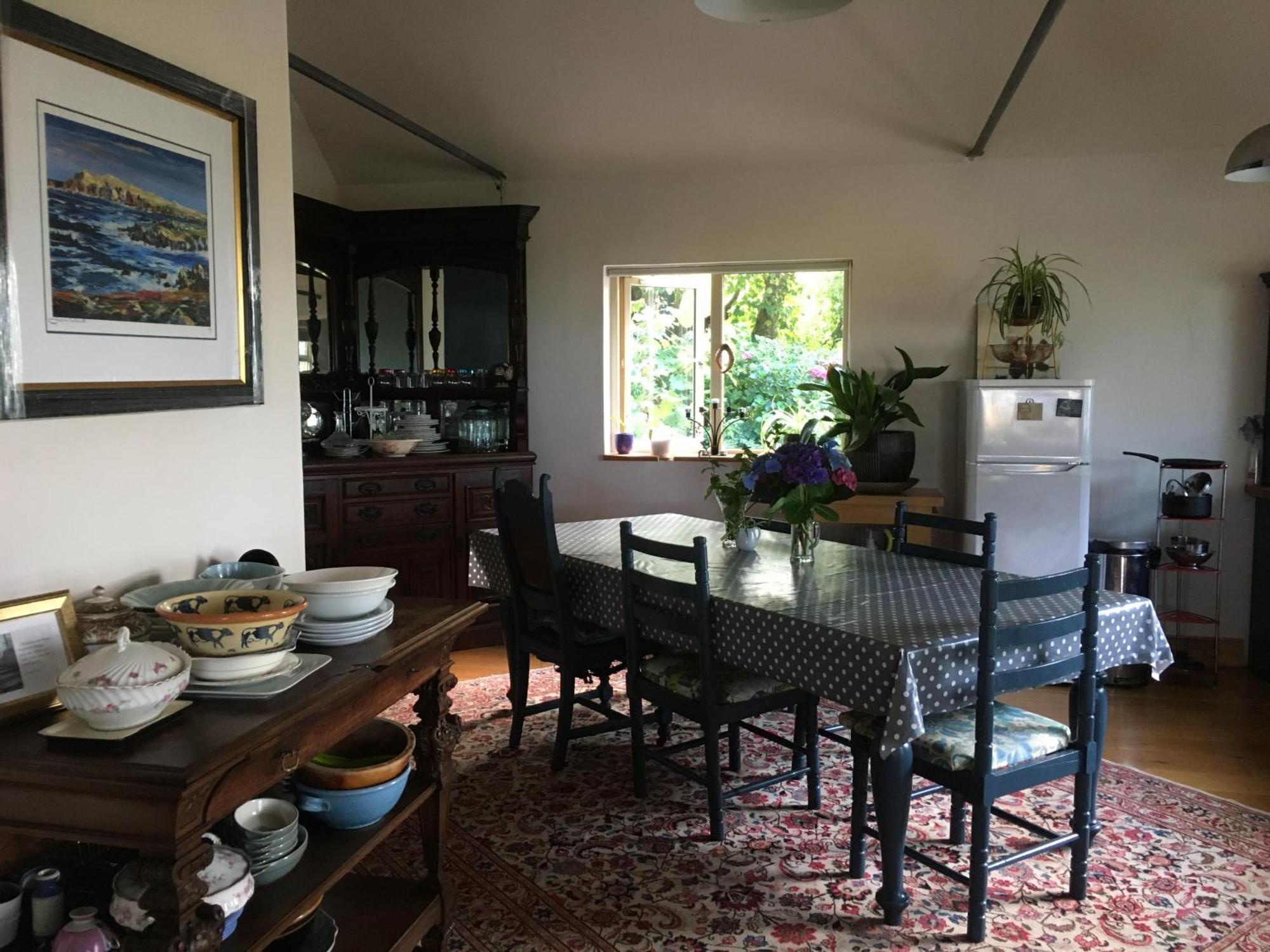 Granville House Apartments And Garden Suites バリーフェリター エクステリア 写真
